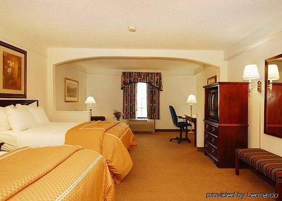 Four Points By Sheraton Greensboro Airport Habitación foto